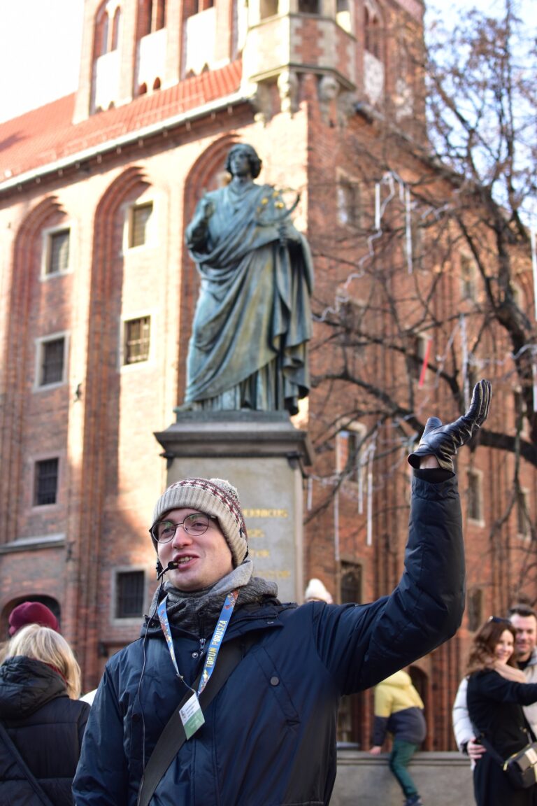 przewodnik po toruniu